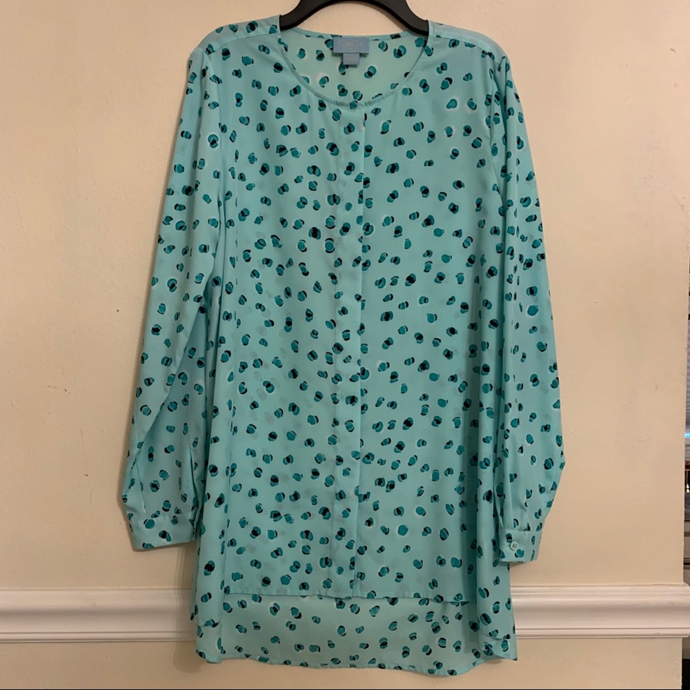Cece *like new* long sleeve blouse hi low aqua